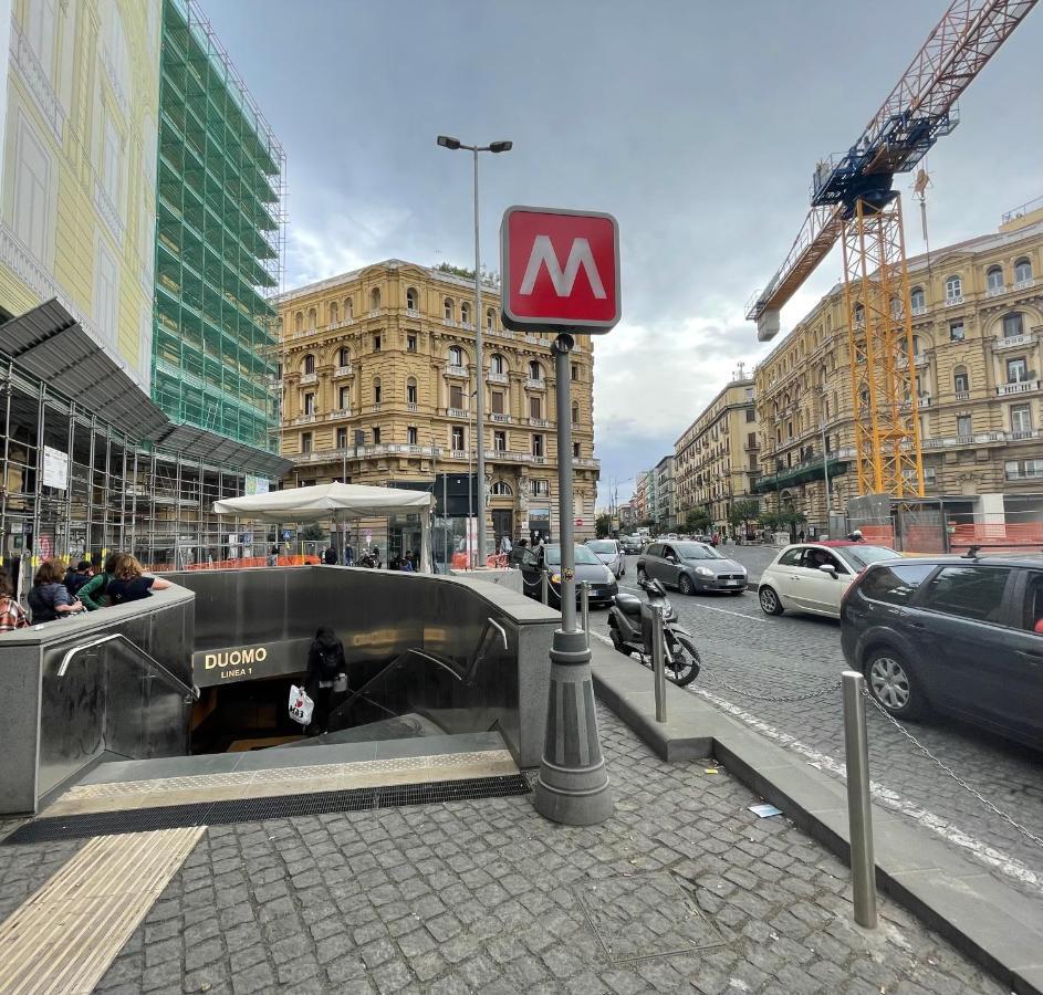 Апартаменты La Finestra Sul Corso Неаполь Экстерьер фото